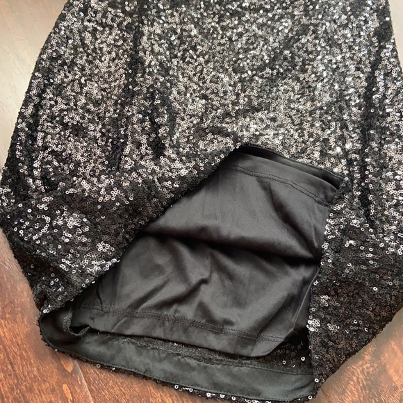 Nikibiki Black Sequin Cocktail Dress - Picture 7 of 7